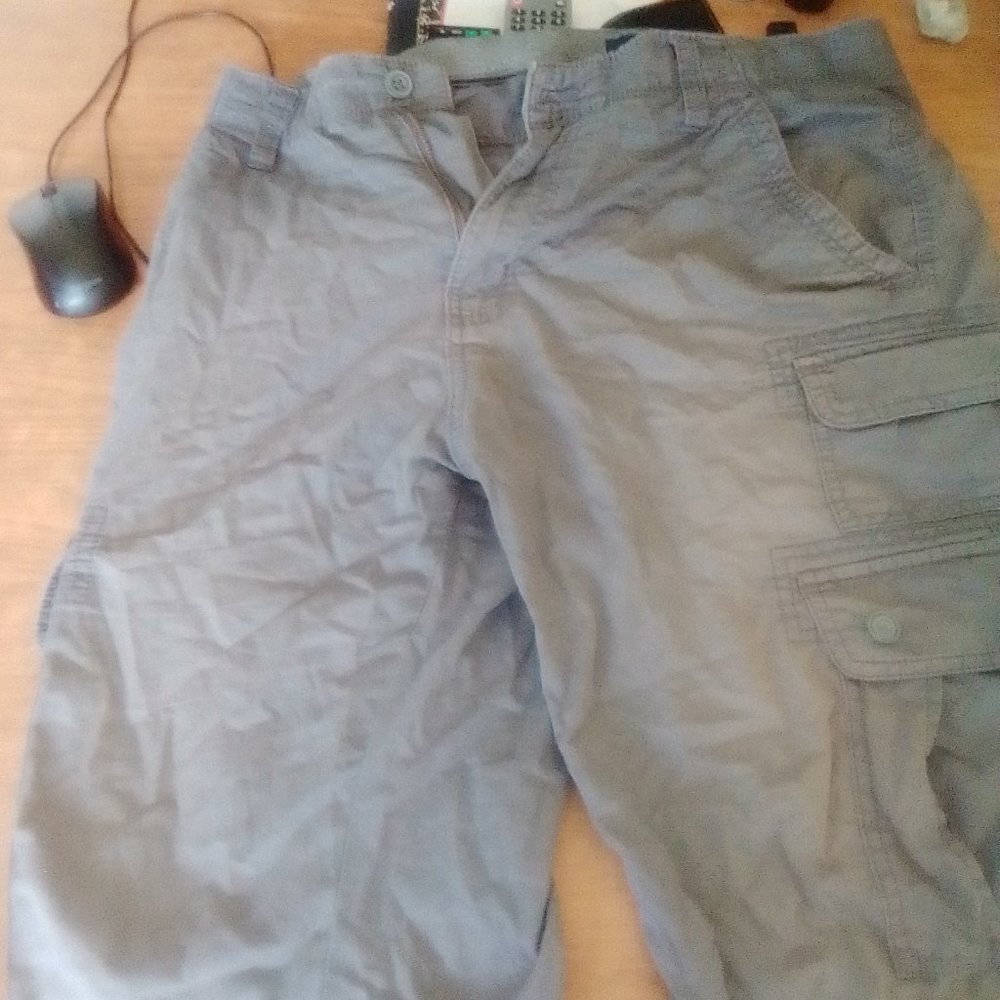 Woman's Tall Cargo Shorts